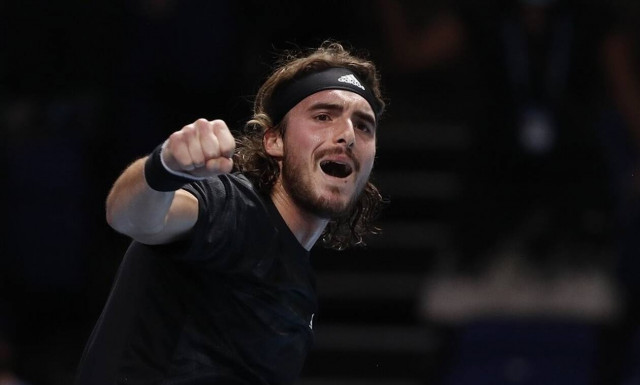 Στέφανος Τσιτσιπάς: «Λιώνει» στη δουλειά – Η εντυπωσιακή τοποθεσία που γυμνάζεται (video)