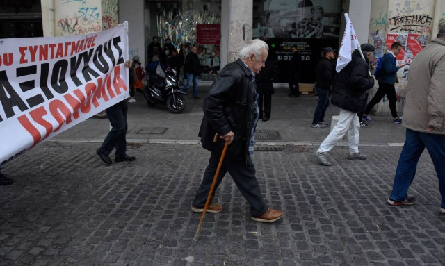 Στον αέρα 600.000 συνταξιούχοι! Θα χρυσοπληρώνουν τα φάρμακά τους από 1η Ιανουαρίου 