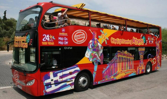 Πως θα επιδοτηθούν τουριστικά γραφεία, τουριστικά λεωφορεία και τρένα