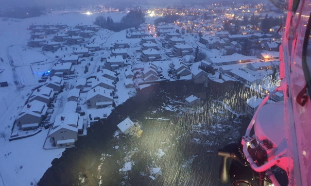 Νορβηγία: Κατολίσθηση «κατάπιε» χωριό – 10 τραυματίες και 21 αγνοούμενοι (pics)