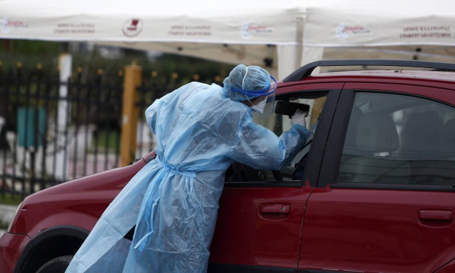 Testing.gov.gr: Σχεδόν 26.000 αιτήσεις τις πρώτες ημέρες λειτουργίας