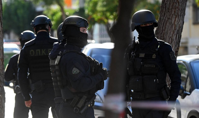 Έφοδος της αστυνομίας στις φοιτητικές εστίες στου Ζωγράφου: 8 προσαγωγές – Τι ψάχνει η Ασφάλεια