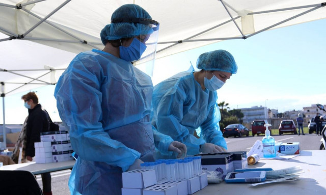 Κρούσματα σήμερα: 341 στην Αττική, 170 στη Θεσσαλονίκη - Ο χάρτης της διασποράς των νέων μολύνσεων