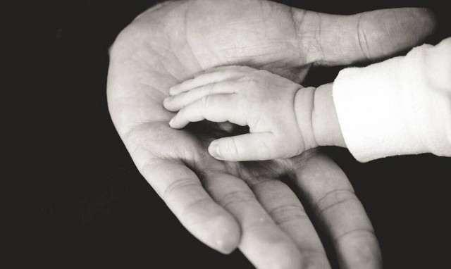 Η Ελλάδα «πεθαίνει» - Μειώθηκε ο πληθυσμός της χώρας