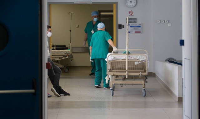 Κορονοϊός Θεσσαλονίκη: Πέθανε 36χρονος υγειονομικός