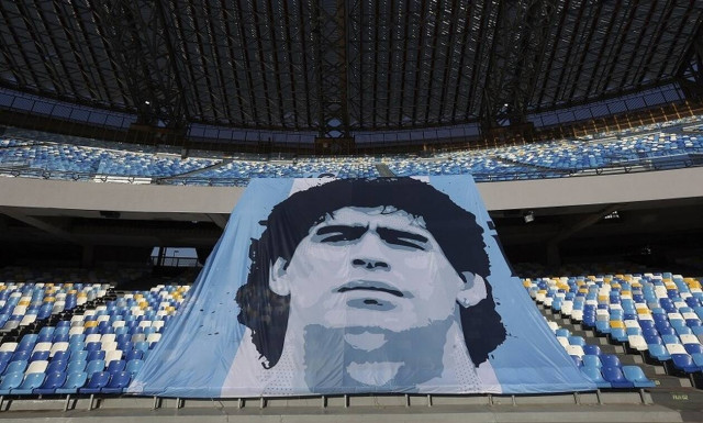 Ντιέγκο Μαραντόνα: Το συγκλονιστικό πρωτοσέλιδο για τον «Θεό» (photo)