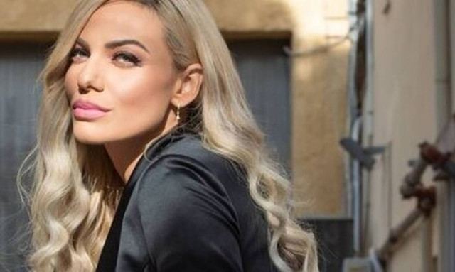 Ιωάννα Μαλέσκου: Αυτές είναι οι πιο σέξι της φωτογραφίες 