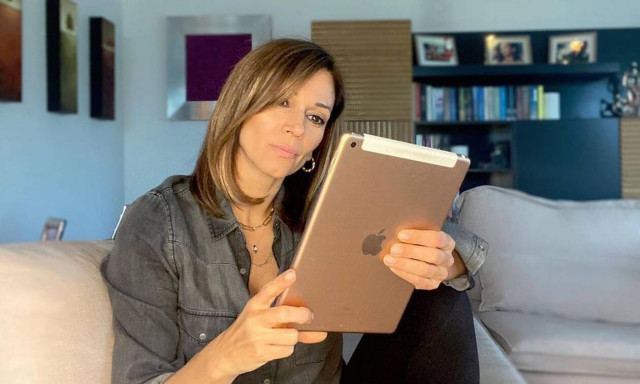 Έλλη Κοκκίνου: Το σπίτι της είναι υπέροχο - Δες τα νέα πλάνα από το σαλόνι της