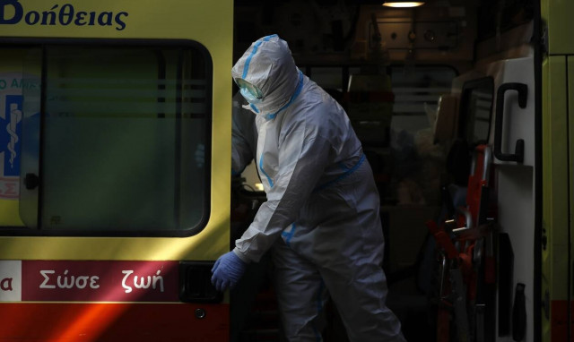 Κρούσματα σήμερα: 364 στην Αθήνα, 150 στη Θεσσαλονίκη - Πώς κατανέμονται οι μολύνσεις σε όλη τη χώρα