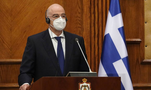 Επικοινωνία Δένδια με την υπουργό Εξωτερικών της Αλβανίας για τα 12 μίλια