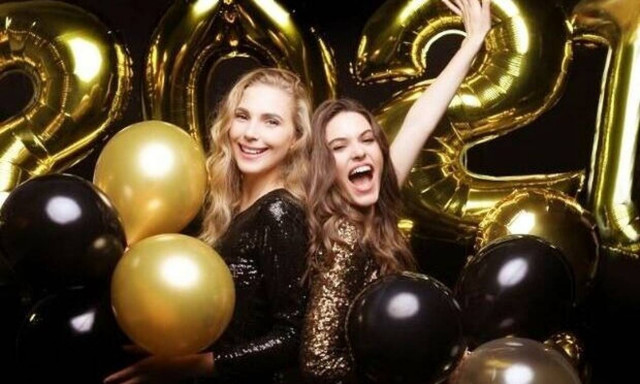 Με ποιο ζώδιο έχεις περάσει την πιο «τρελή» και αξέχαστη Πρωτοχρονιά;