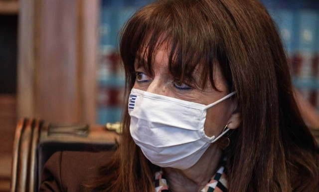 Greek president: Welcoming 2021 fortified by past year's experiences of community and heroism