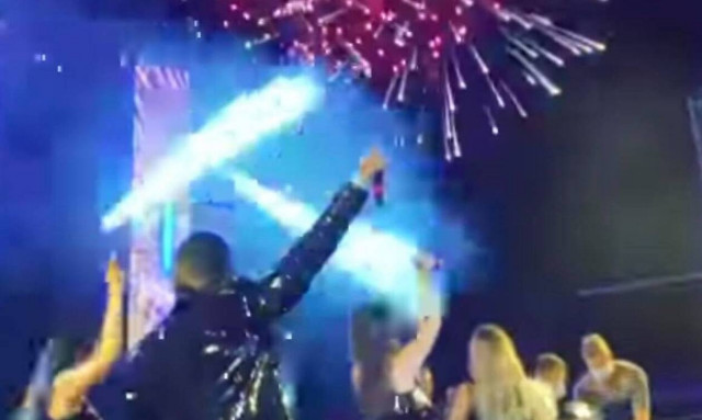 Κορονοϊός: Το Ντουμπάι της... οργής - Οι εικόνες που προκαλούν εν μέσω πανδημίας (pics)