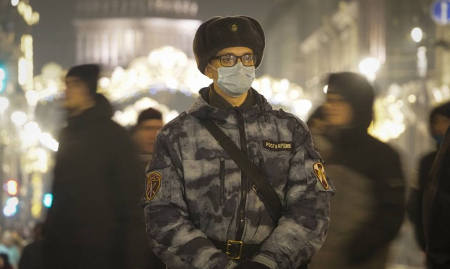 Ρωσία - Κορονοϊός: 26.301 νέα κρούσματα και 447 θάνατοι μέσα σε ένα 24ωρο	