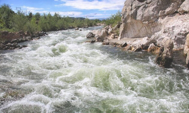 Τραγωδία σε ποτάμι: Ρουφήχτρα «κατάπιε» δύο γυναίκες