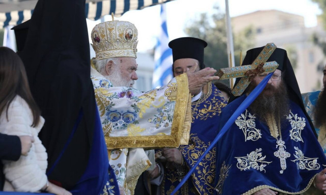 Θεοφάνεια: Η Εκκλησία προσφεύγει στο ΣτΕ για την απόφαση της κυβέρνησης