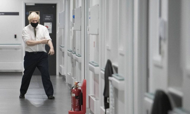 Κορονοϊός: Κλείνουν όλα στη Βρετανία - Σε lockdown παρόμοιο με του Μαρτίου από τα μεσάνυχτα