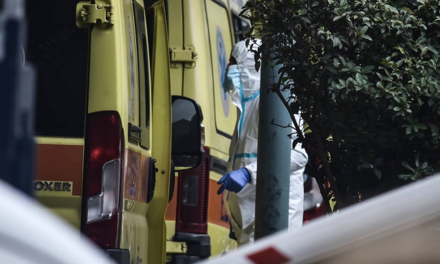 Κρούσματα σήμερα: 427 νέα ανακοίνωσε ο ΕΟΔΥ - 54 θάνατοι σε 24 ώρες, στους 407 οι διασωληνωμένοι 