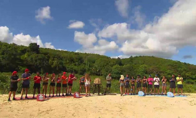 Survivor: Έβαλαν «φωτιά» οι δύο νέες παίκτριες - Ποια χαμογέλασε στο τέλος; (vids)