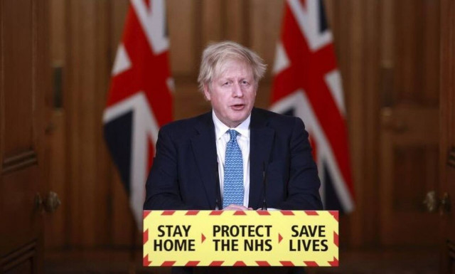 Τζόνσον: Πάνω από 1.000.000 άνθρωποι με κορονοϊό στην Αγγλία