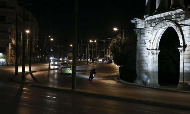 Κορονοϊός: Ανησυχία για «έκρηξη» κρουσμάτων - Ποιες περιοχές προβληματίζουν τους ειδικούς