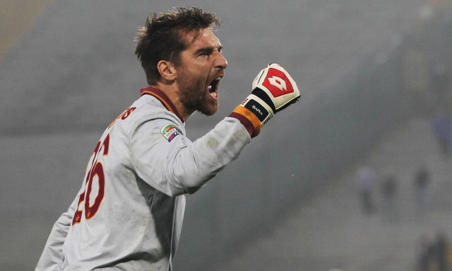 Αγωνία για Ντε Σάνκτις – Στην εντατική μετά από τροχαίο ατύχημα 