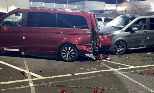 Απολυμένος εργάτης της Mercedes κατέστρεψε περίπου 70 βαν στην Ισπανία