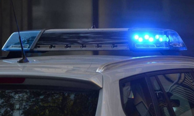 Άγριο έγκλημα: Δολοφόνησε τη μητέρα του και μετά χόρευε από χαρά με την αδερφή του