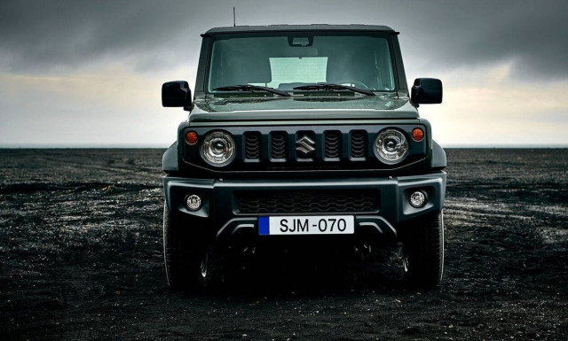 To Suzuki Jimny επιστρέφει ως επαγγελματικό και από 15.582 ευρώ