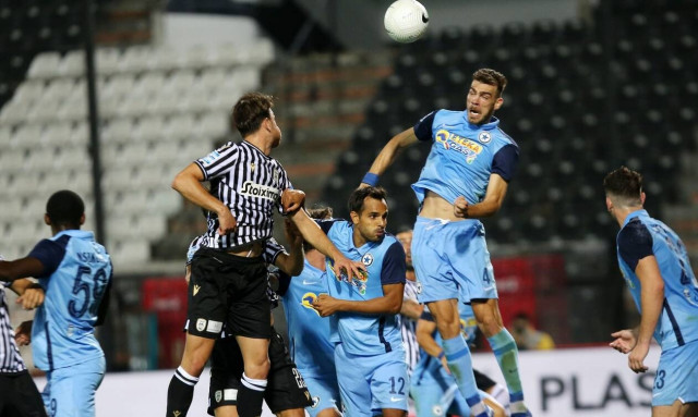 Τα βλέμματα στο Περιστέρι απόψε στη Super League