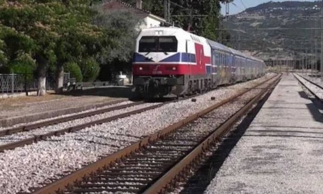 Τραγωδία στη Θήβα: Τον παρέσυρε τρένο ανήμερα των γενεθλίων του