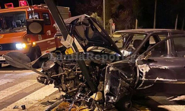 Σοβαρό τροχαίο στην Μακρακώμη με δύο τραυματίες