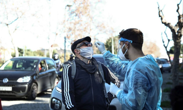 Greece confirms 721 new coronavirus cases, 49 deaths on Friday; 386 currently in ICUs