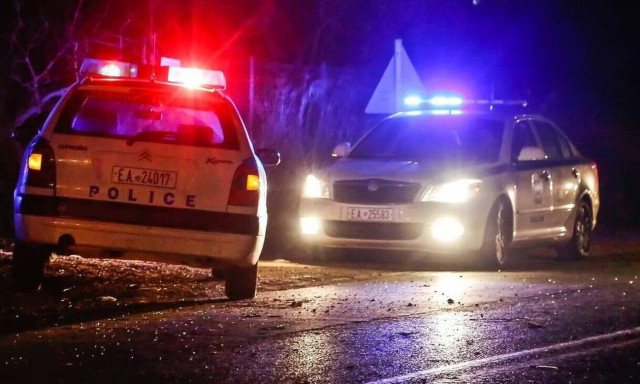 Πειραιάς: Κυκλοφορούσαν με όπλα και ναρκωτικά - Συνελήφθησαν 2 άτομα