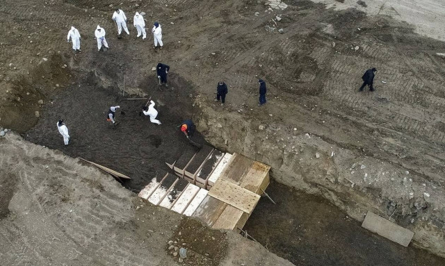 Κορονοϊός - Νέο τραγικό ρεκόρ στις ΗΠΑ: Σχεδόν 4.000 θάνατοι σε 24 ώρε