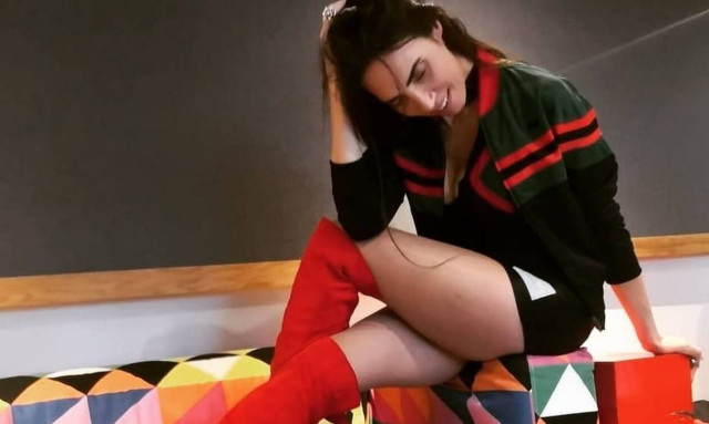 Μάγκυ Χαραλαμπίδου: Οι «καυτές» φωτογραφίες μέσα στις γιορτές (pics)