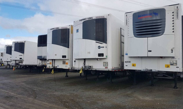 Ανατριχίλα στις ΗΠΑ: Δεκάδες ρυμουλκά ψυγεία στην Καλιφόρνια για τα θύματα του κορονοϊού