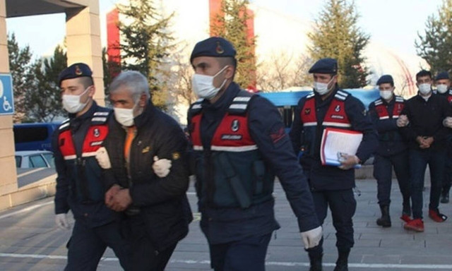 Αδιανόητο: Σκότωσαν 24χρονη και βίασαν 25χρονο στην Τουρκία αφού τους έστησαν ενέδρα στο ρεβεγιόν