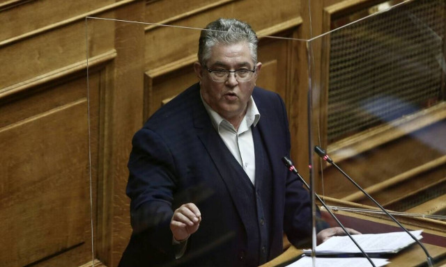 ΚΚΕ: Η κυβέρνηση προχωρά στη στοχοποίηση των γιατρών για να κρύψει το αθωράκιστο ΕΣΥ