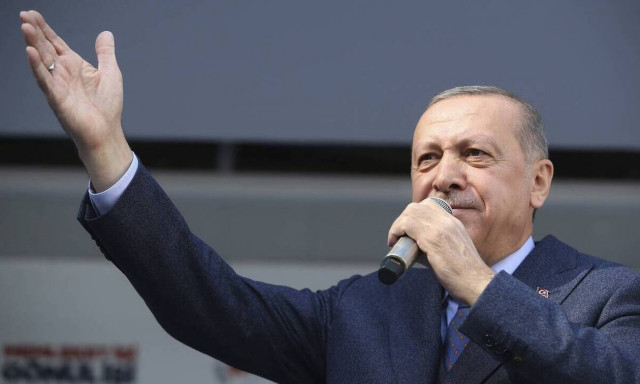 Ανένδοτος o Ερντογάν για τον πρύτανη: «Τρομοκράτες» οι διαδηλωτές φοιτητές στην Κωνσταντινούπολη