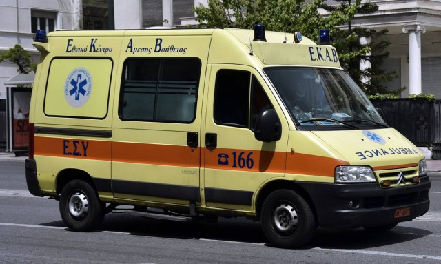 Θεσσαλονίκη: Σε κρίσιμη κατάσταση η 4χρονη που έπεσε από τον 3ο όροφο πολυκατοικίας