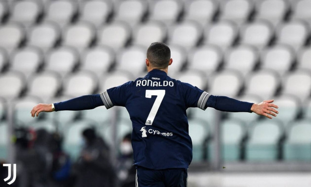 Κάθε γκολ και ρεκόρ για τον Κριστιάνο - Το νέο εξωγήινο άλμα του (photos+videos)