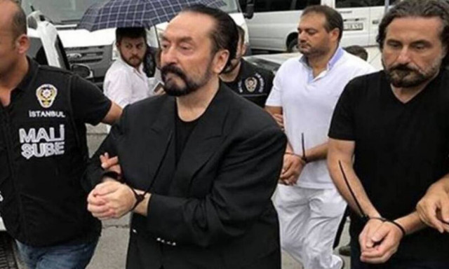 Τουρκία: Σε κάθειρξη άνω των 1.000 ετών καταδικάστηκε ένας ισλαμιστής τηλε-ιεροκήρυκας	