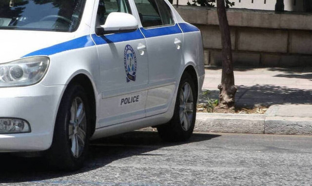 Μενίδι: Συνελήφθη ληστής που είχε γρονθοκοπήσει ανάπηρο για λίγα ευρώ