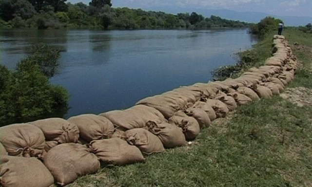 Κακοκαιρία: Σε επιφυλακή οι Σέρρες – Πλημμυρικά φαινόμενα στον ποταμό Στρυμόνα στη Βουλγαρία