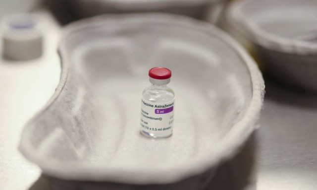 AstraZeneca: Αίτηση στον Ευρωπαϊκό Οργανισμό Φαρμάκων για έγκριση του εμβολίου