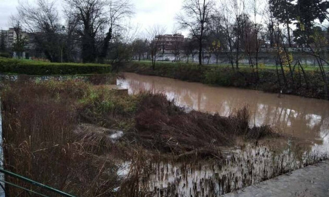 Η κακοκαιρία «χτύπησε» Θράκη, Ήπειρο και Θεσσαλία – Πλημμύρες, προβλήματα και καταστροφές