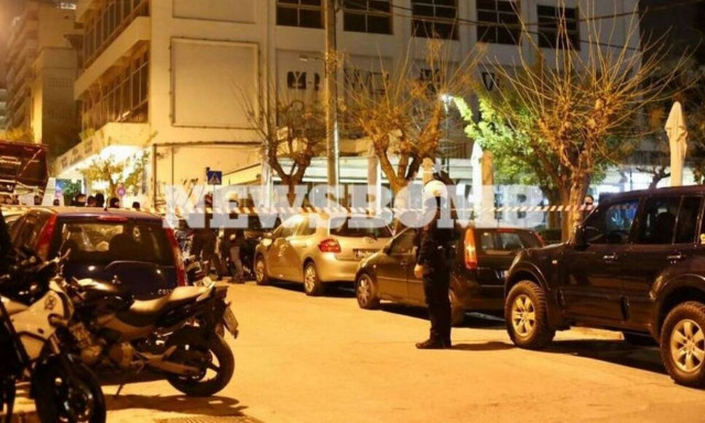 Άγιος Σώστης: Η ΕΛ.ΑΣ. στα ίχνη του πιστολέρο – Βίντεο κατέγραψε τα πάντα