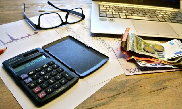 Επίδομα 534 ευρώ: Παρατείνονται και τον Ιανουάριο οι αναστολές - Πότε ξεκινούν οι δηλώσεις 