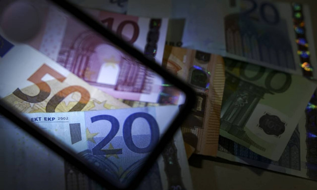 Αναδρομικά συνταξιούχων: Αρχίζει η δίκη για επικουρικές και δώρα - Τα διεκδικούμενα ποσά ανά Ταμείο